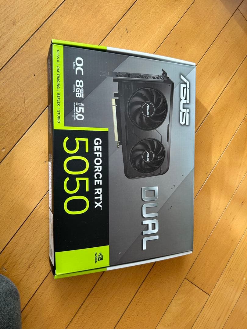 ASUS GeForce RTX 5050 DUAL OC 8GB グラボ