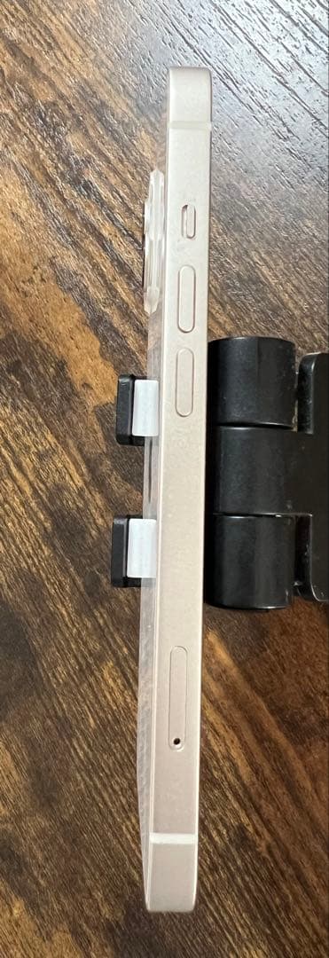 Apple iPhone 13 本体 256GB スターライト