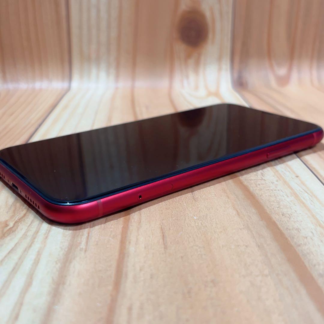 SIMフリー 本体 iPhone XR 64 GB レッド 523 電池良好