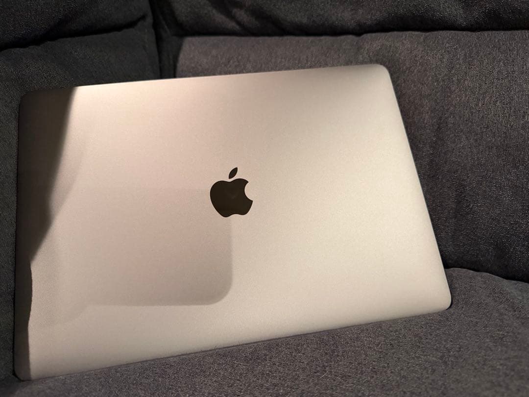 MacBook Pro 13インチ Mid 2017 メモリ16GB