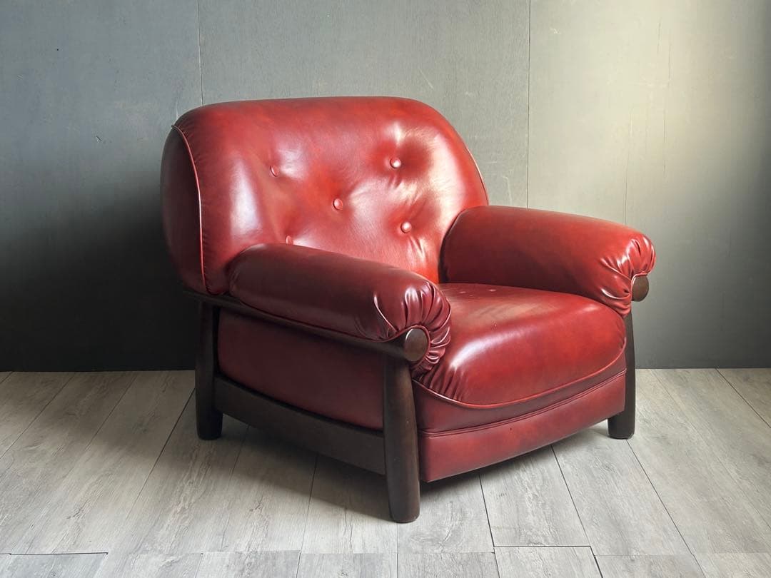 ①カリモク　karimoku オールドカリモク　レッド　レザー　アームソファ