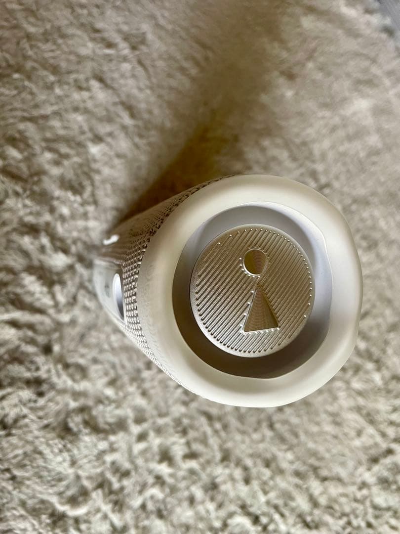 JBL FLIP 6 ホワイト ワイヤレススピーカー