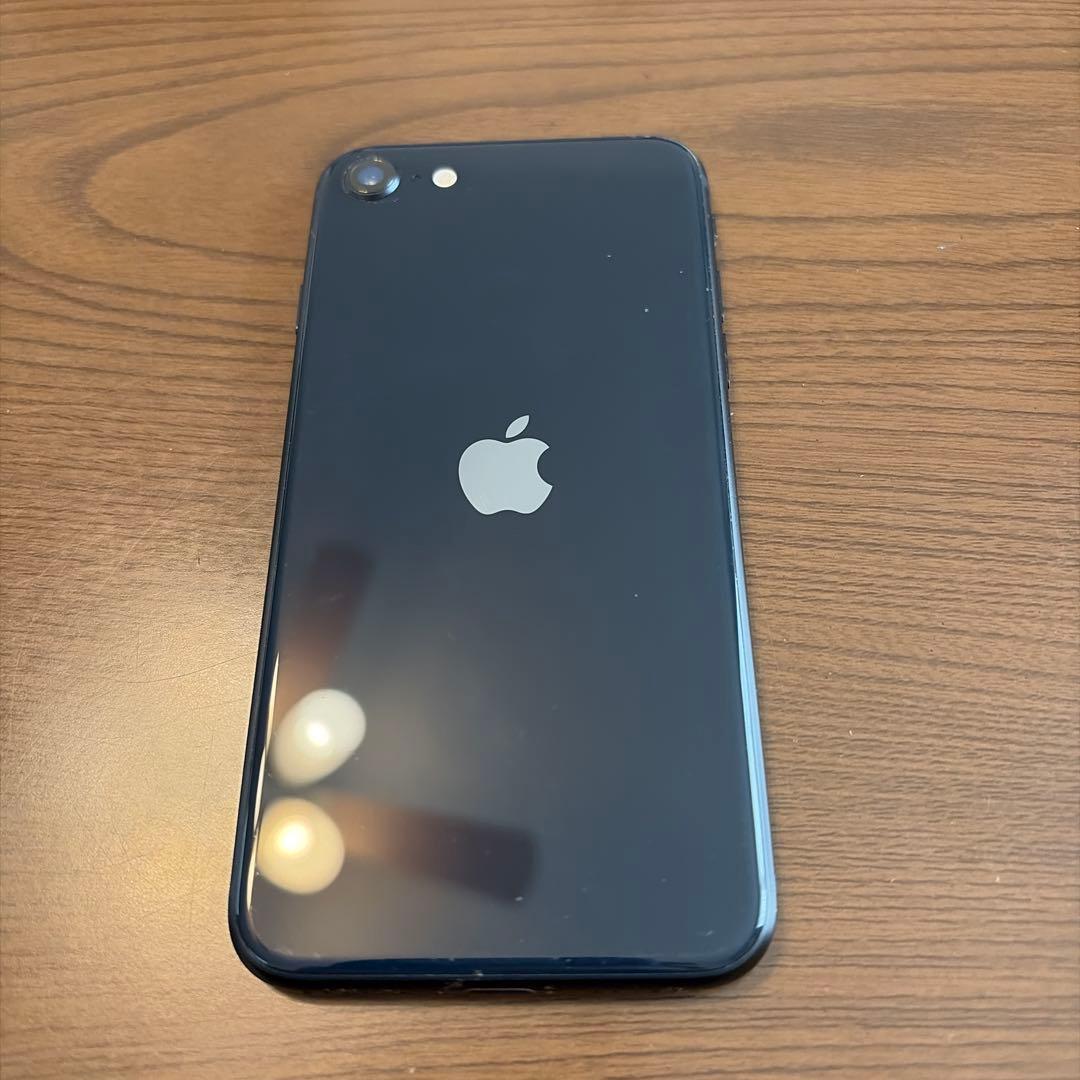 iphoneSE 第3世代　64GB