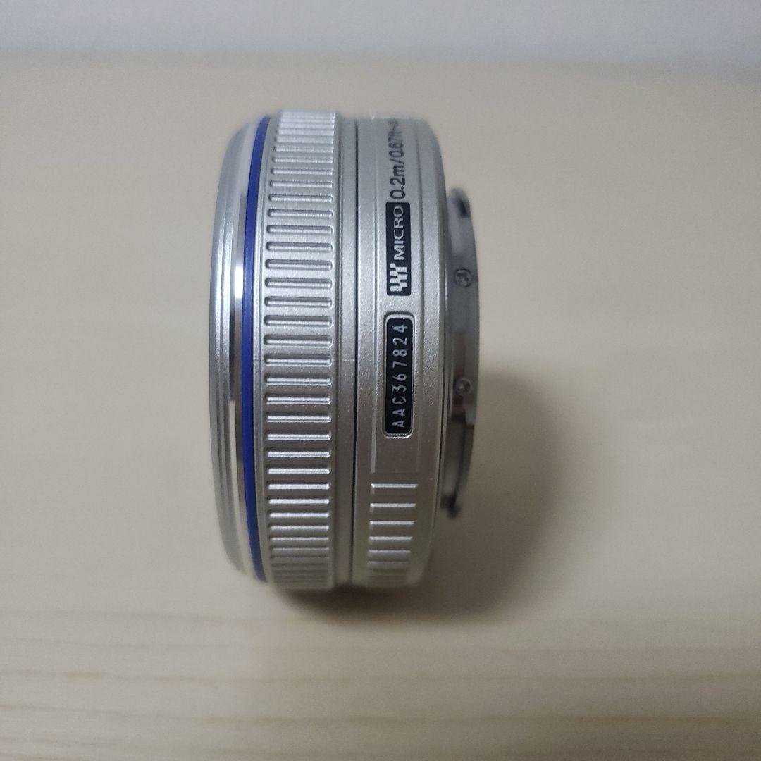 オリンパス M.ZUIKO 17mm F2.8 パンケーキレンズ