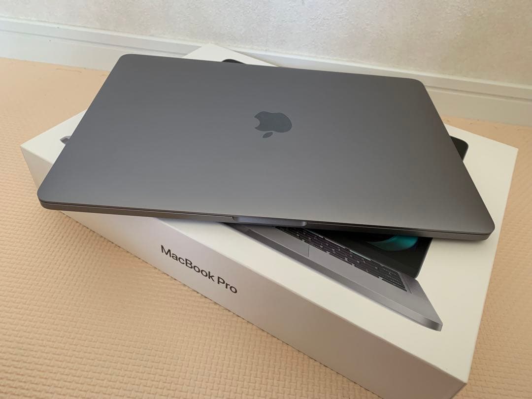 MacBook Pro(M1,2020) メモリ16GB/ストレージ1TB