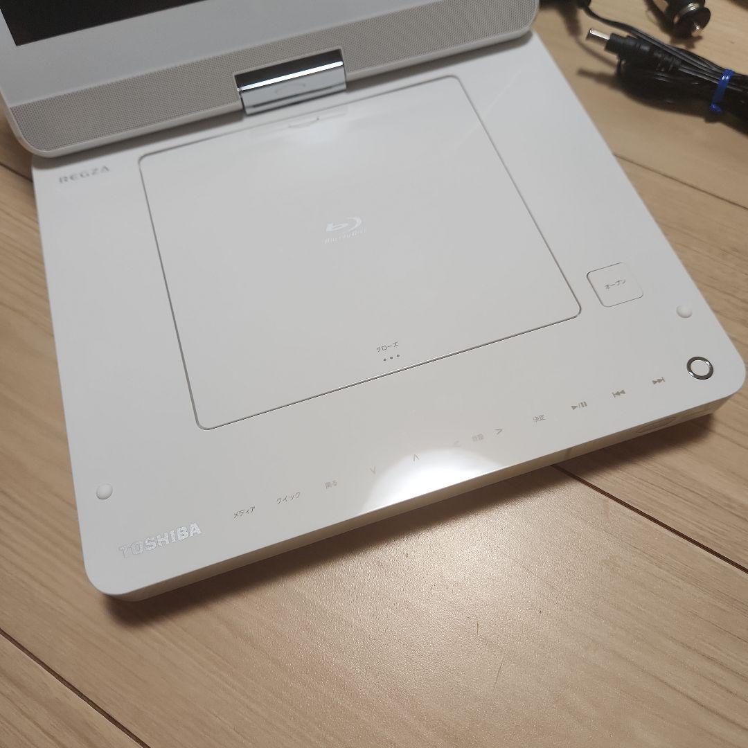 REGZA SD-BP900S ポータブルBDプレーヤー　カーアダプター付き
