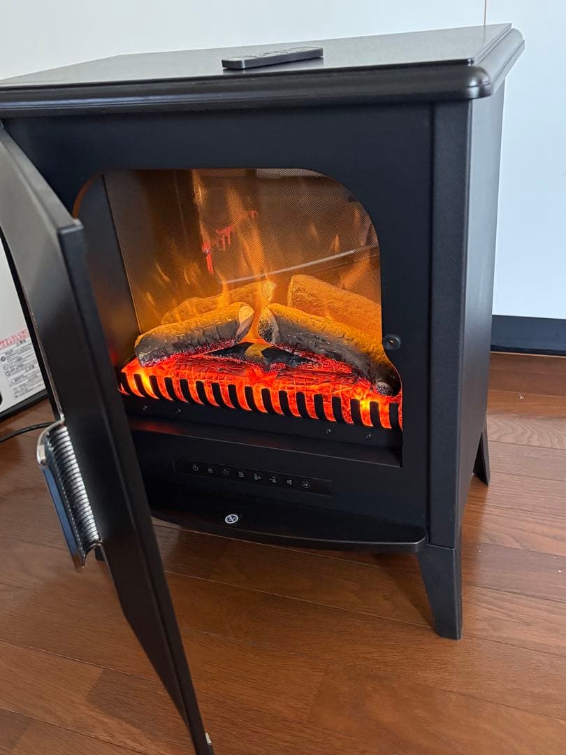 Dimplex LUCIA 電気暖炉 扉付き 炎演出5段階！オフタイマー付