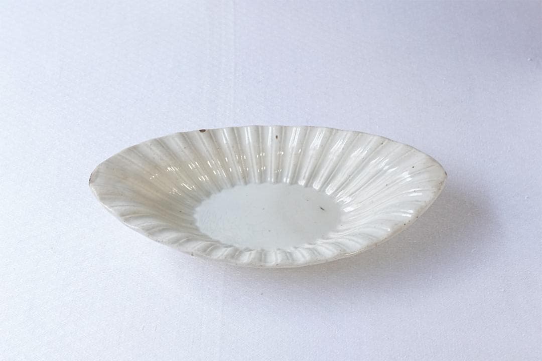 フランスアンティーク　ボルドー　美しい　エンボス　ラヴィエ　25.8cm