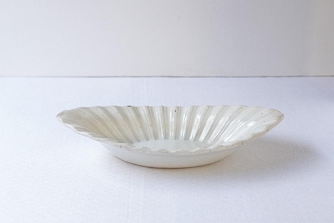 フランスアンティーク　ボルドー　美しい　エンボス　ラヴィエ　25.8cm