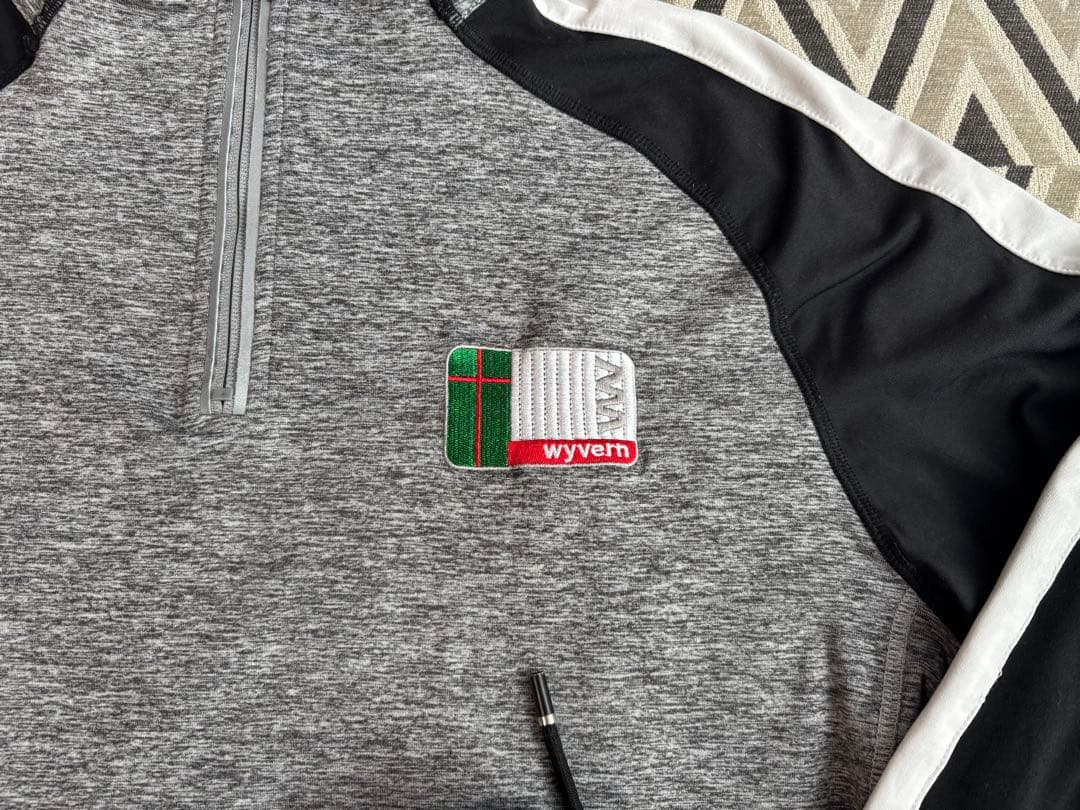 フットボールギヤ　ワイヴァン　セットアップ　トレーニングウェア　ジャージ　貴重