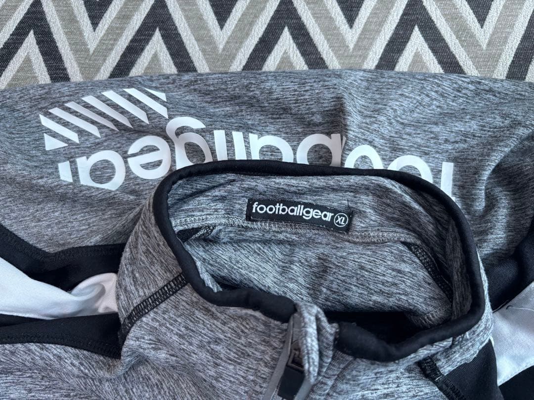 フットボールギヤ　ワイヴァン　セットアップ　トレーニングウェア　ジャージ　貴重