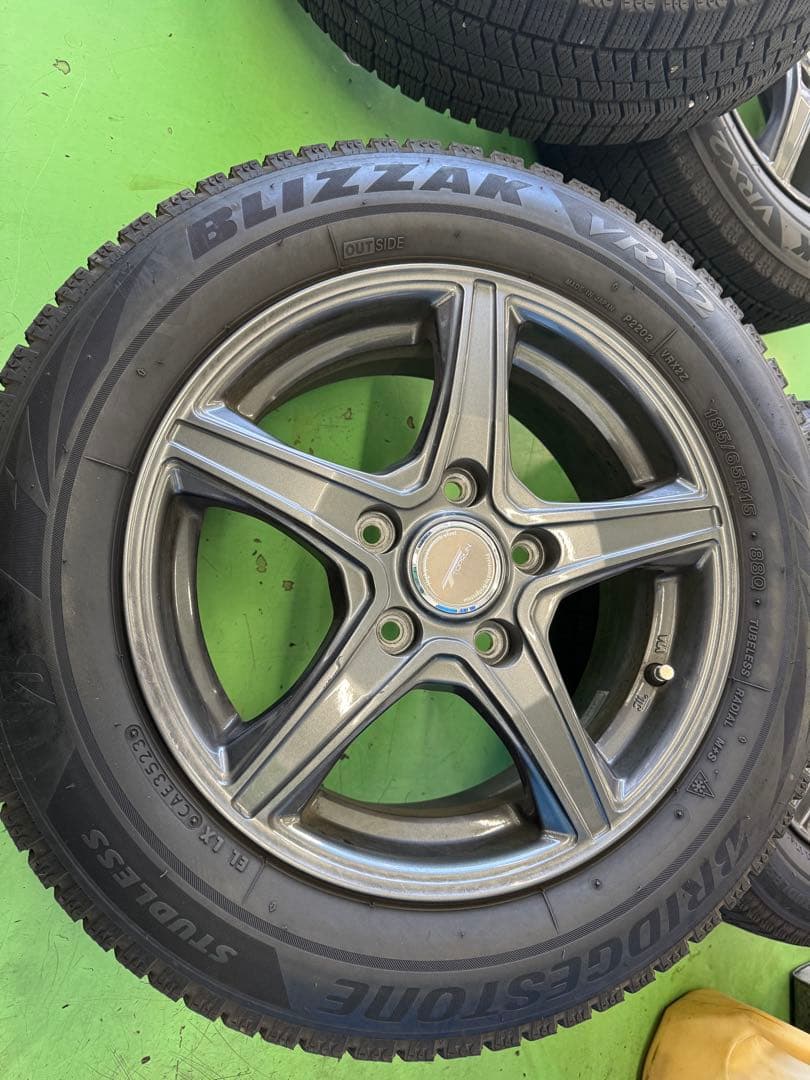 185/65R15 VRX2 タイヤホイール4本セット　フリードなど