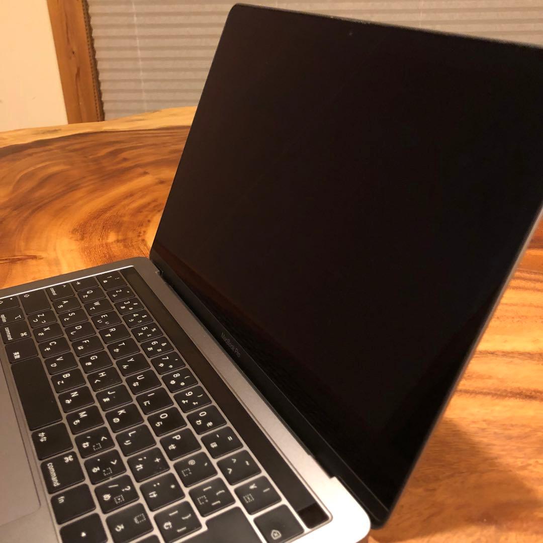 MacBookPro13インチ Touch Bar搭載モデル2019