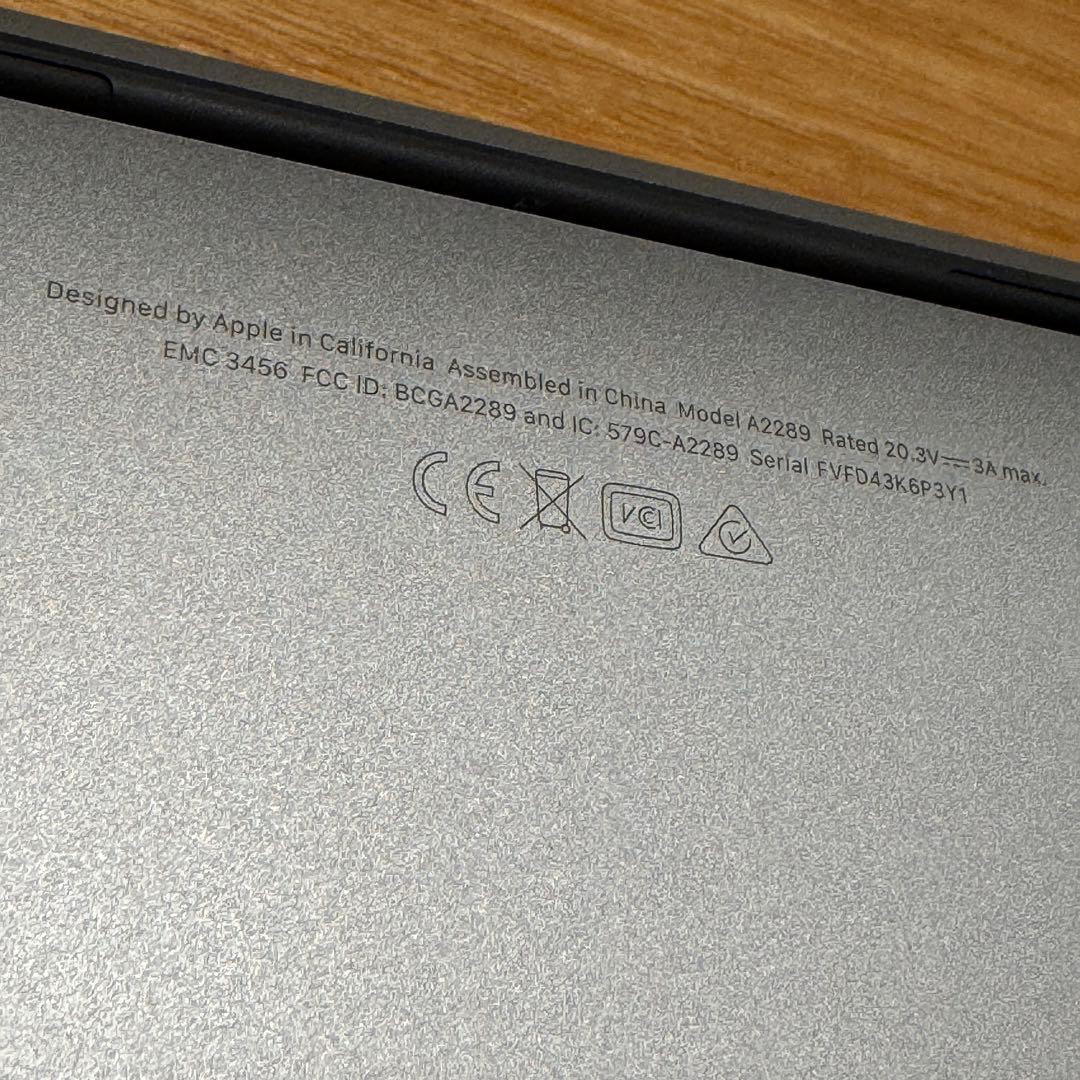 MacBook本体 MacBook Pro 13-inch Model No. A2289