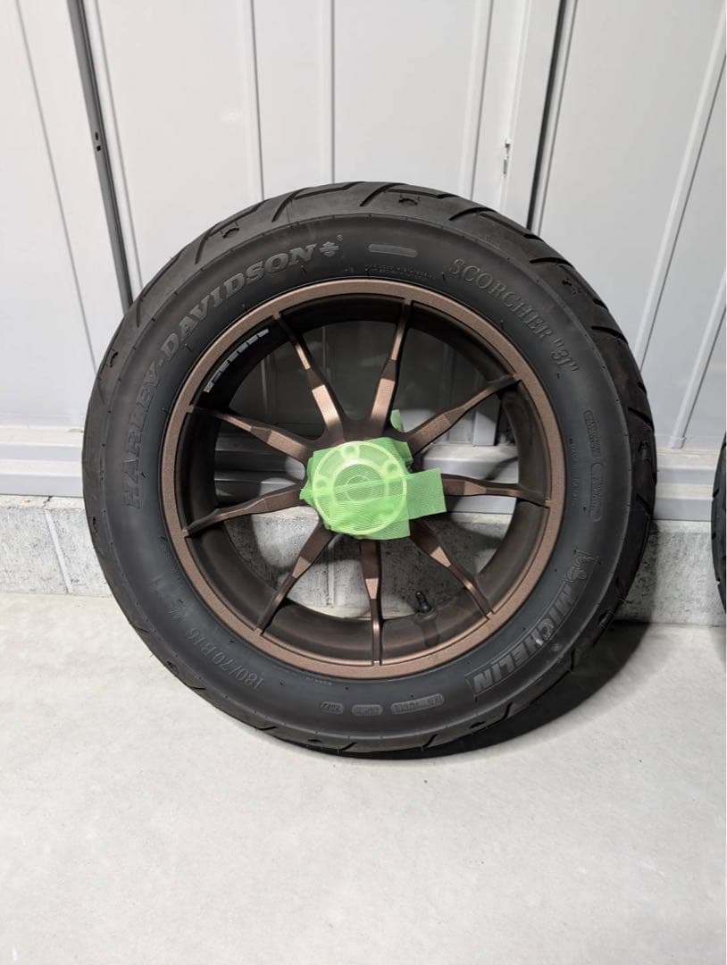 FXLRSローライダーＳ.FXLRSTローライダーST純正ホイル