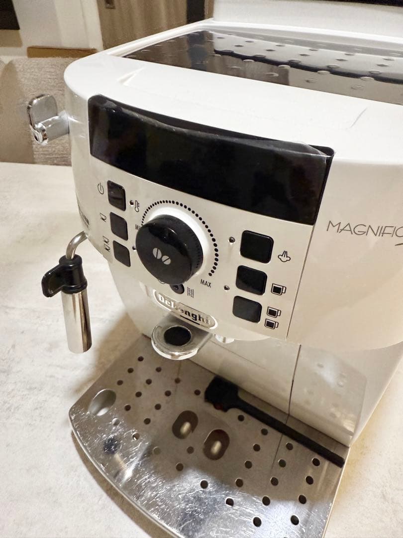 drmam　デロンギ マグニフィカS ECAM22112W ホワイト