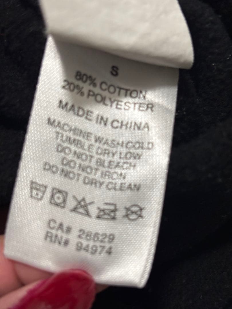 Stussy 黒 フード付きスウェット