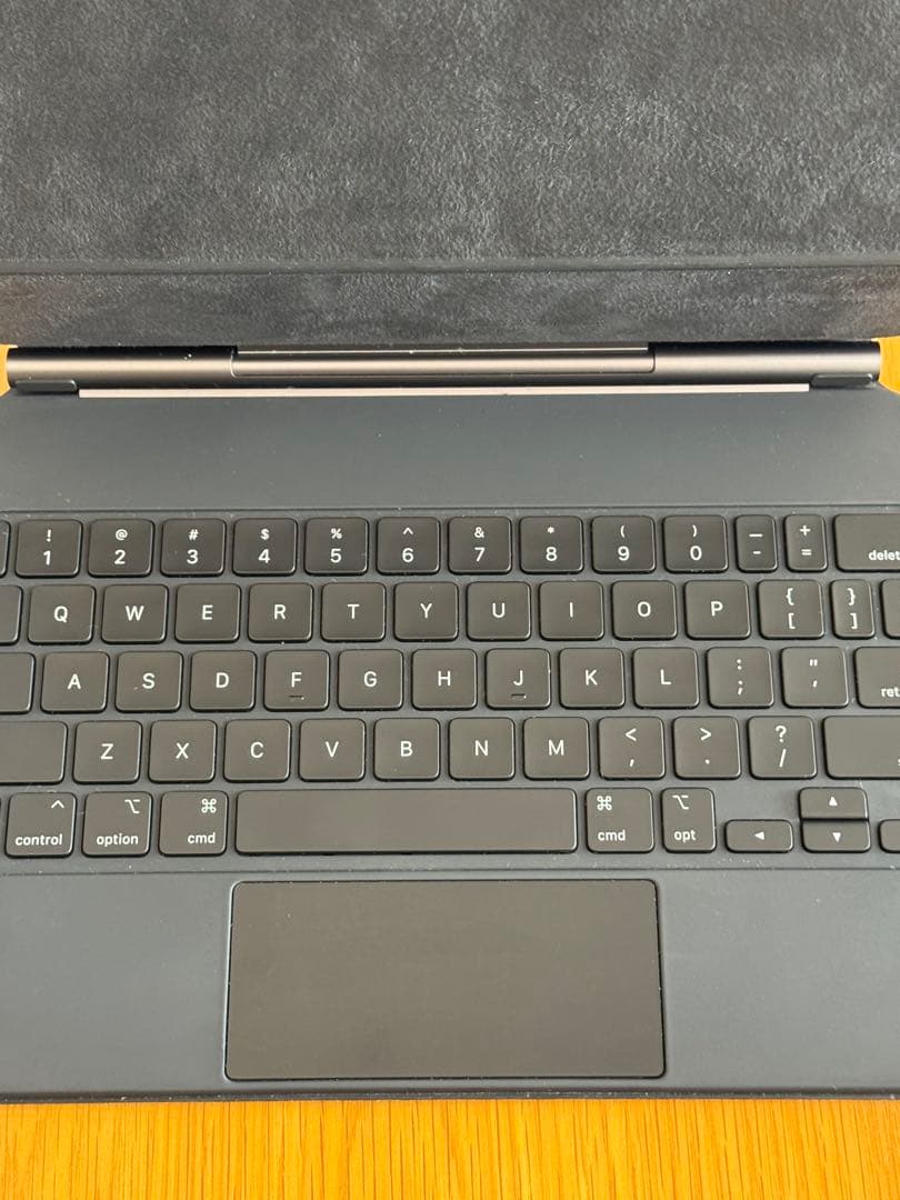 Apple 純正 Magic Keyboard（11インチ / US配列 / 黒