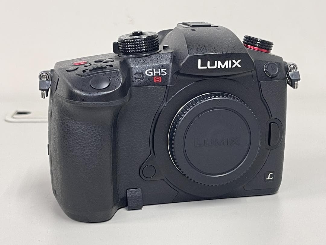 Panasonic LUMIX GH5S ボディ 美品・完動品・元箱付き