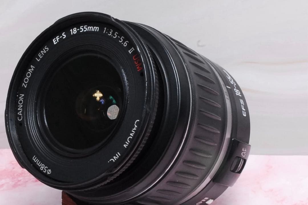 超軽量❣️持ち運びにも便利✨Canon Kiss X7✨旅行にも最適✨