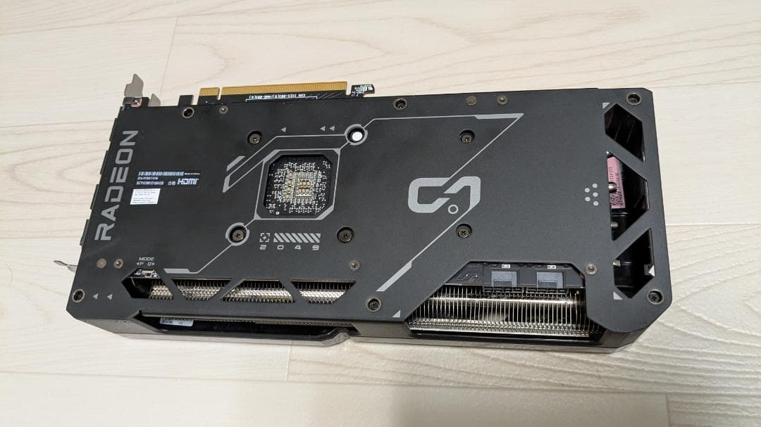 グラフィックボード・グラボ・ビデオカード ASUS Dual Radeon RX 7800 XT