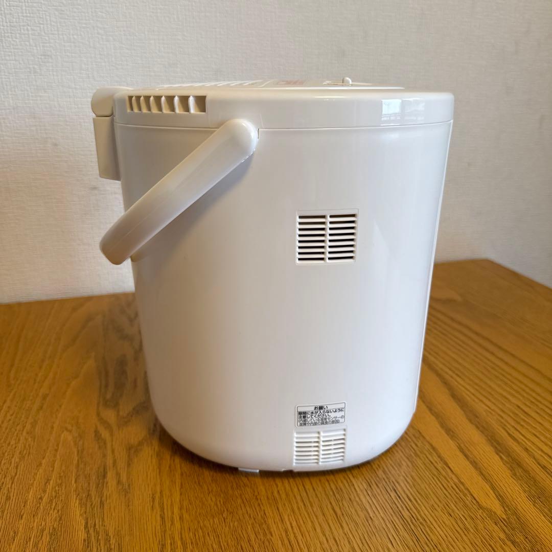 象印　スチーム式加湿器　24年式　ホワイト　EE-RT35-WA