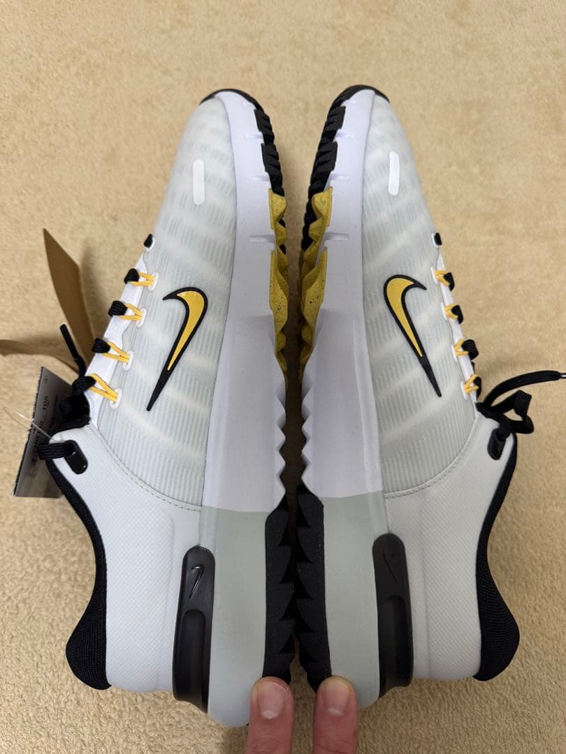 新品未使用タグ付27.5cm ナイキ フリー ゴルフシューズ メンズ