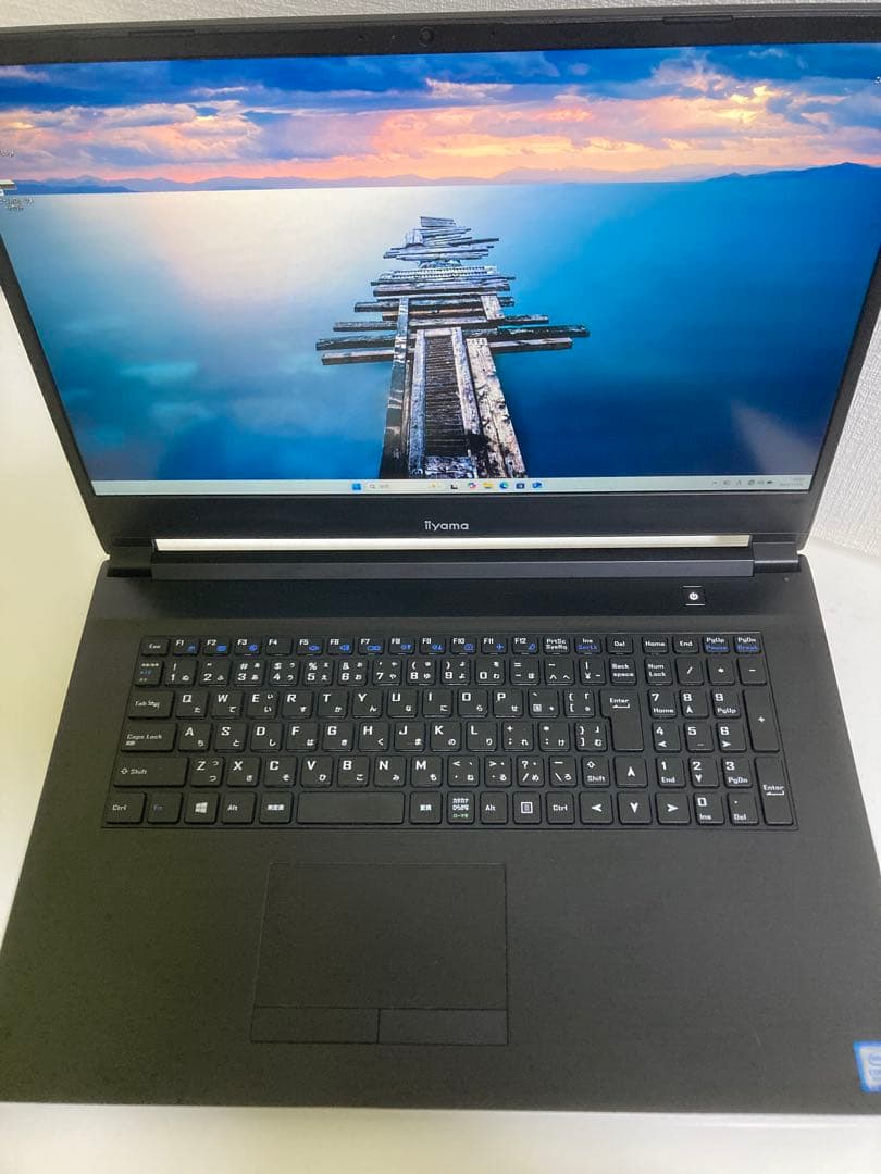 第9世代ハイスペック window11 i7 17インチノートパソコン