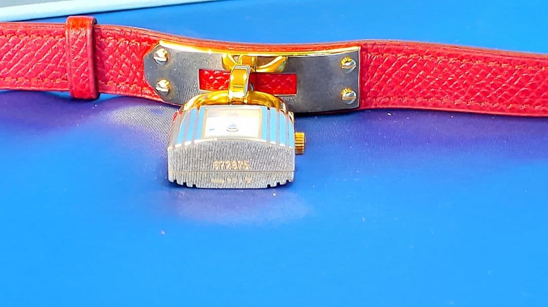 HERMES エルメス ケリーウォッチ ゴールド 赤レザーバンド 可動未確認