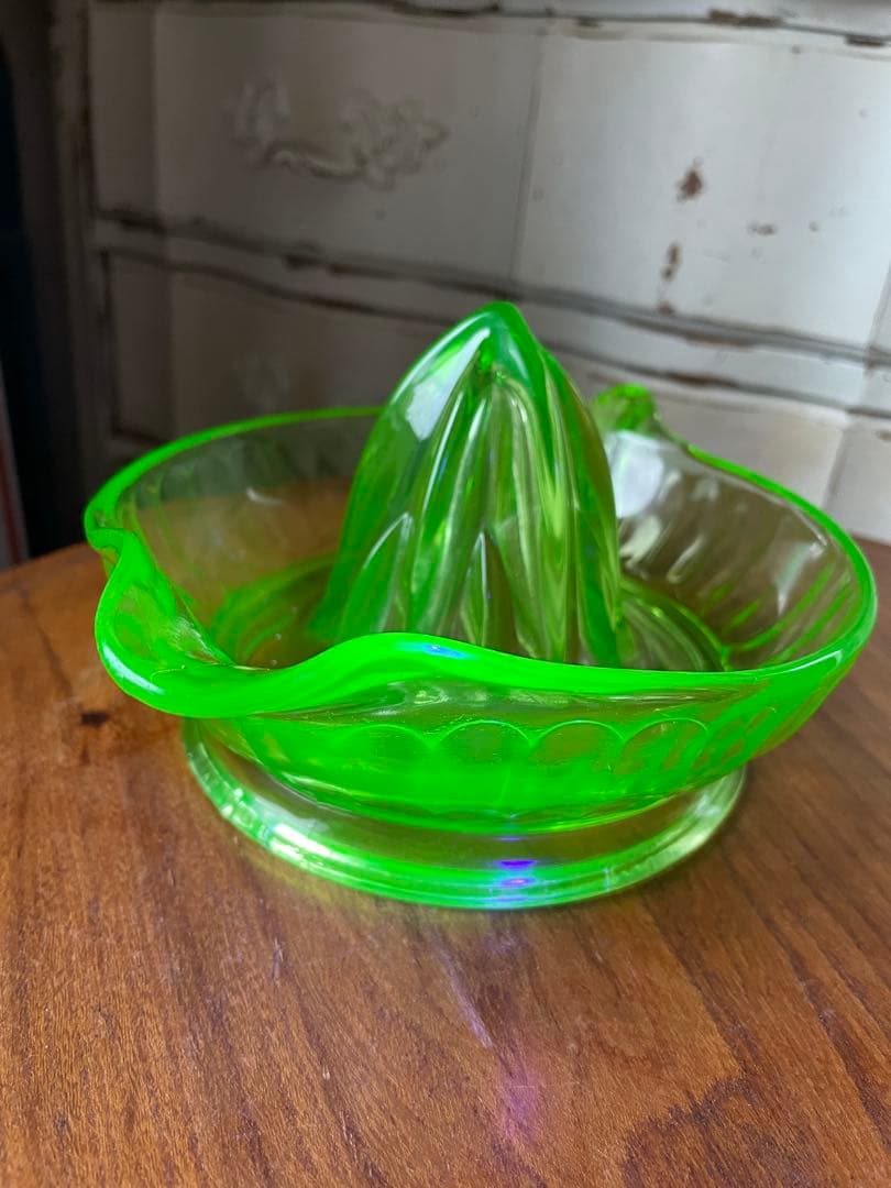 アンティーク　ディプレッション　グラス　マッキー社　ウラン　ガラス　リーマー