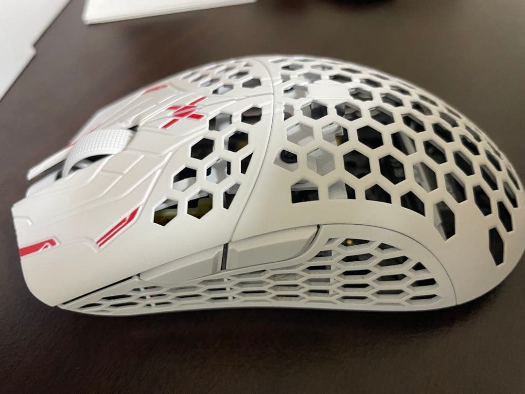 ULX Pro Series ホワイトマウス 本体