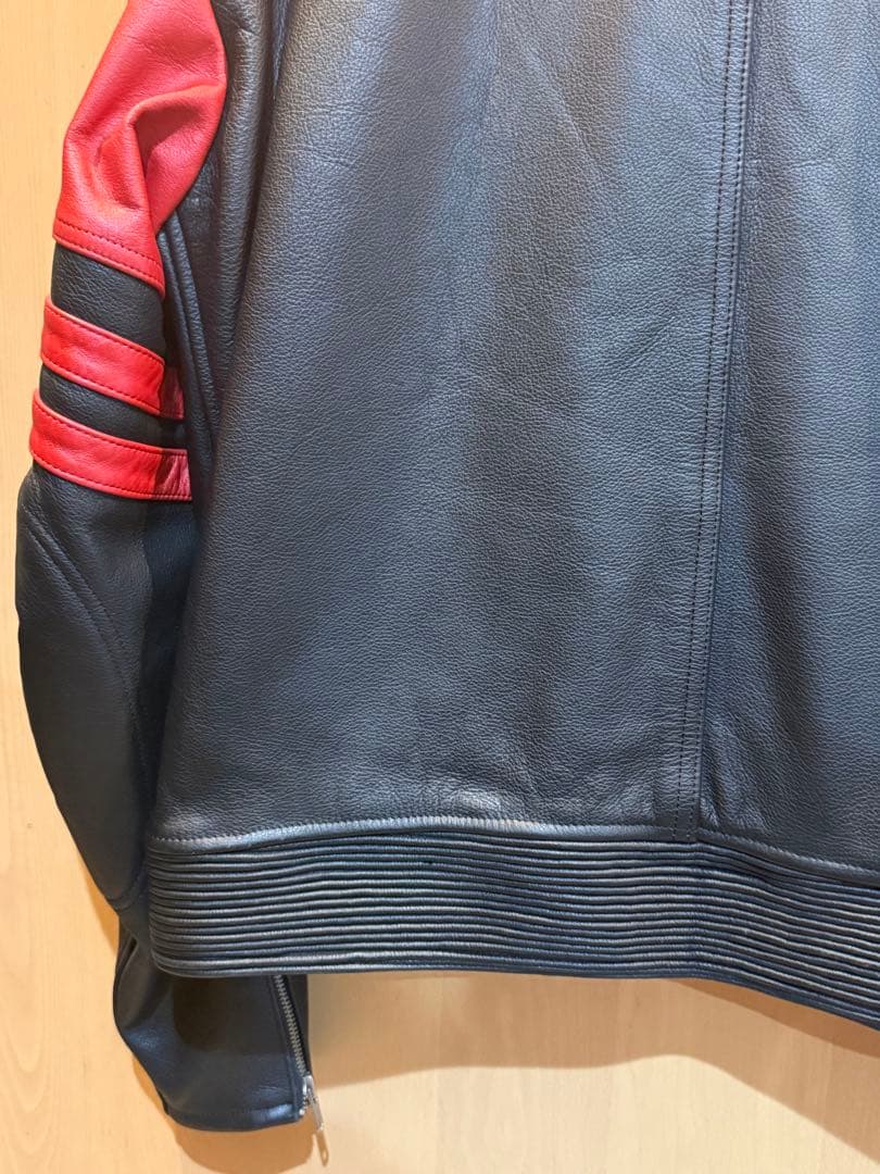 TRIUMPH レザージャケット　ブラック　レッド