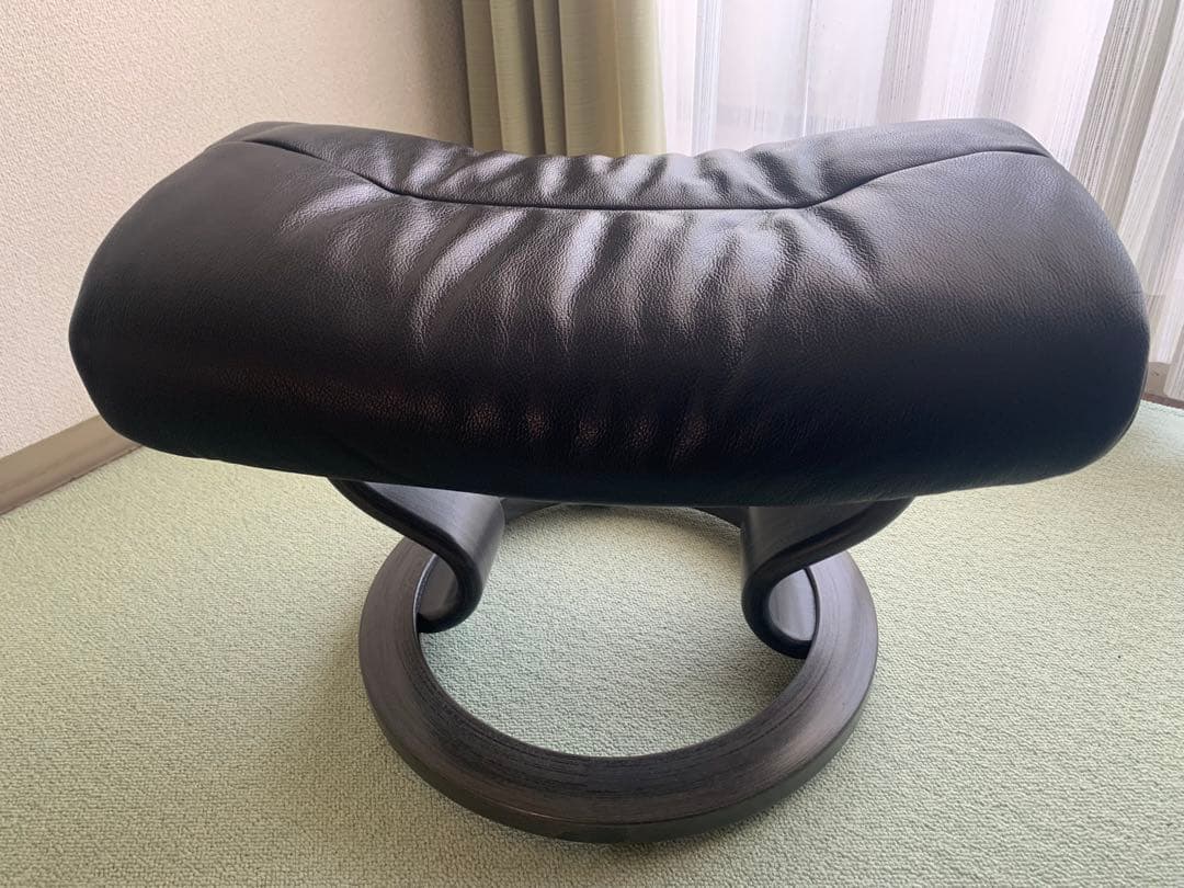 【DANKさん】　EKORNES ストレスレス　黒 レザー オットマン