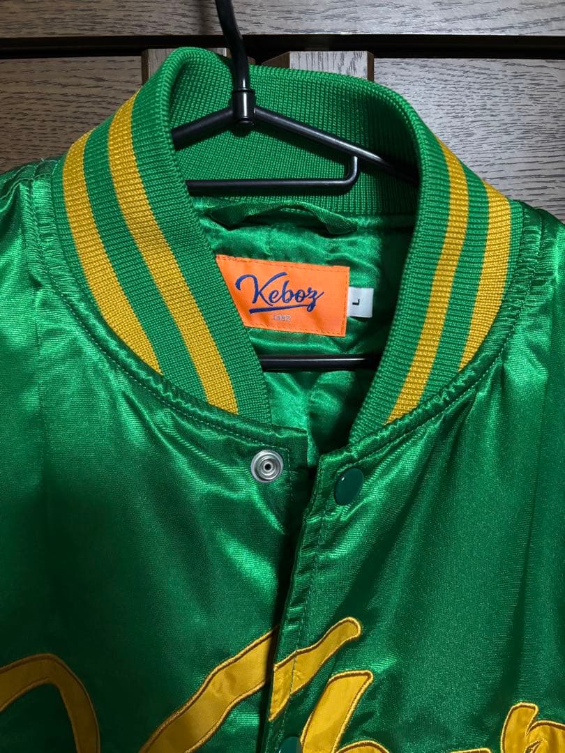 Keboz サテン グリーン ボンバージャケット