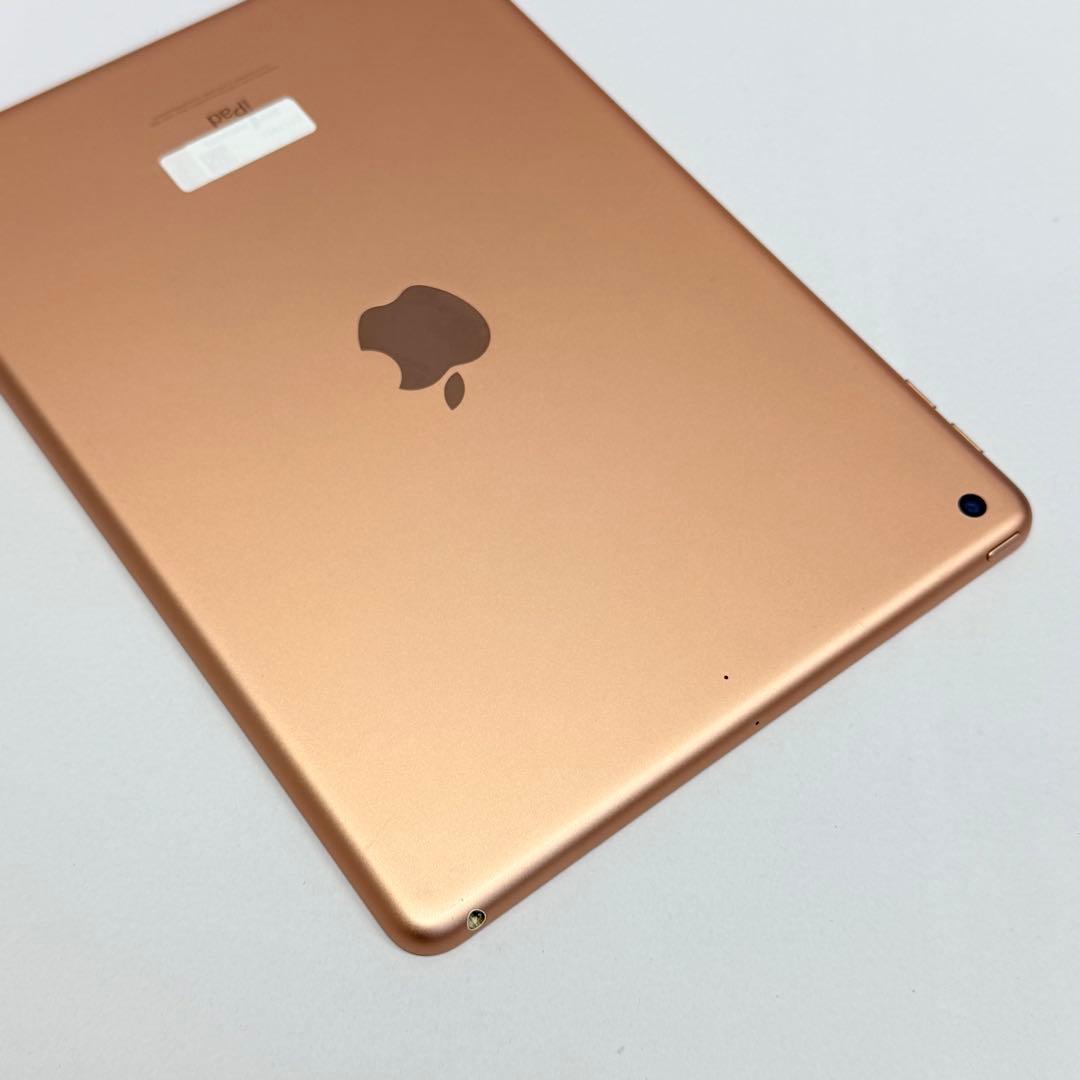 美品 iPad (第6世代) 32GB セルラー モデル ゴールド