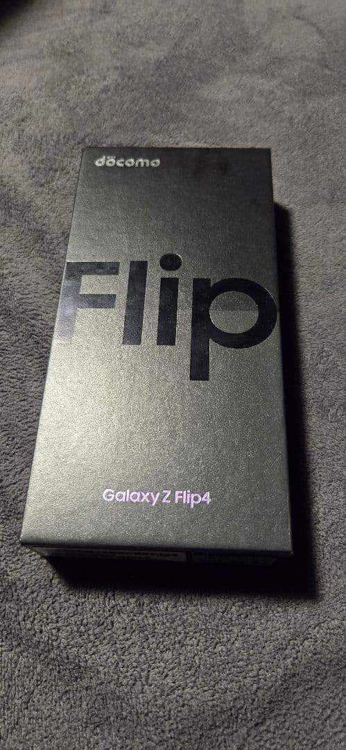 Galaxy Z Flip4 docomo パープル　お買い得