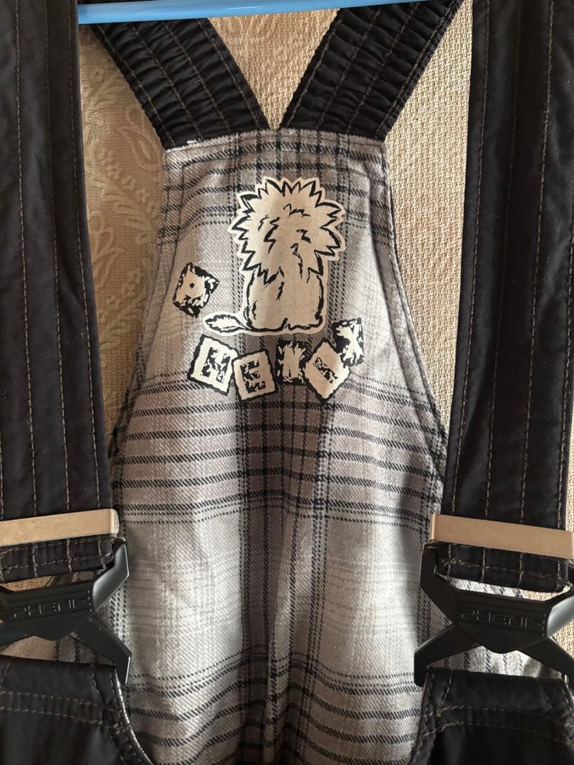 ライオン絵柄スノーウエア上下セット