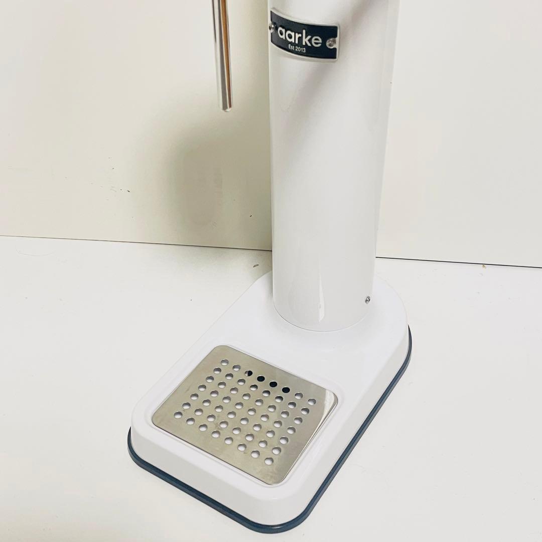 【動作品】Aarke カーボネーター ホワイト 炭酸水メーカー
