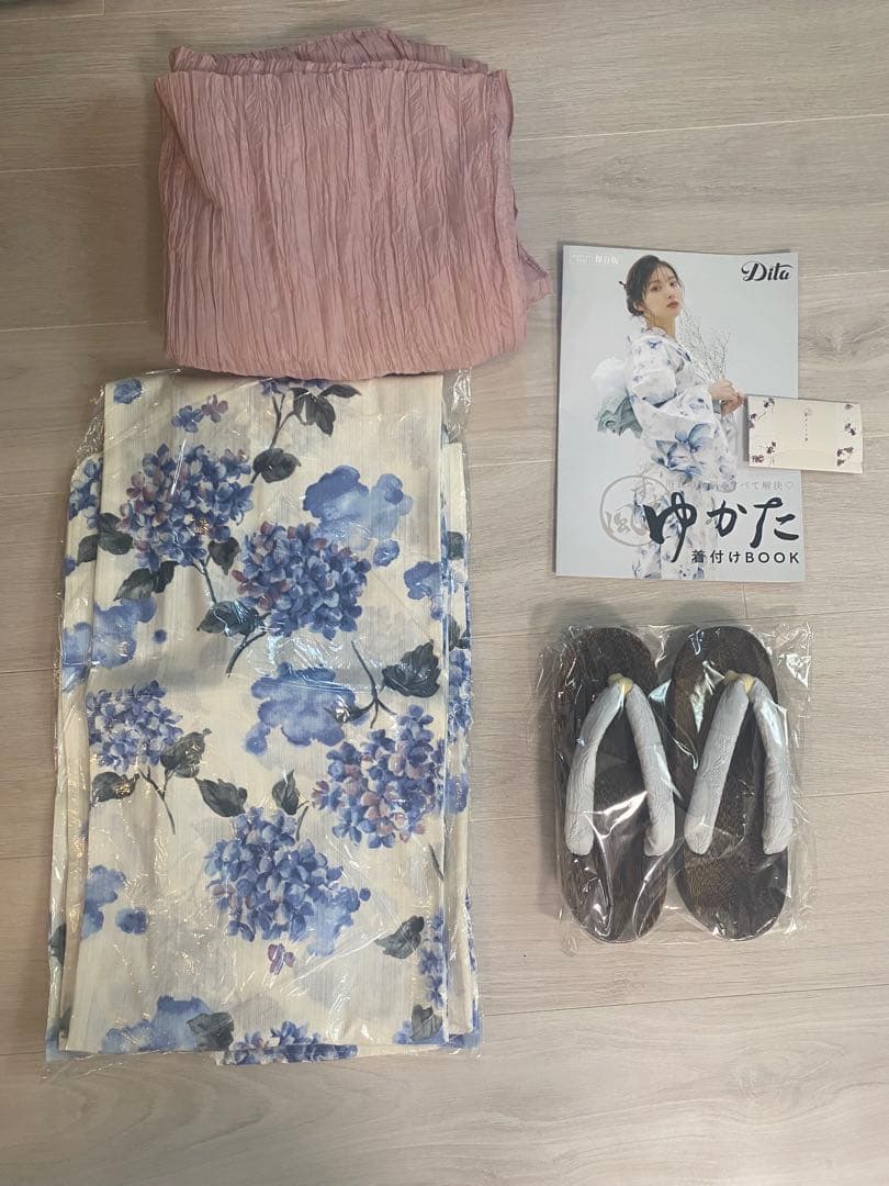 DITA ディータ 浴衣 湊色の水彩紫陽花 白 水色