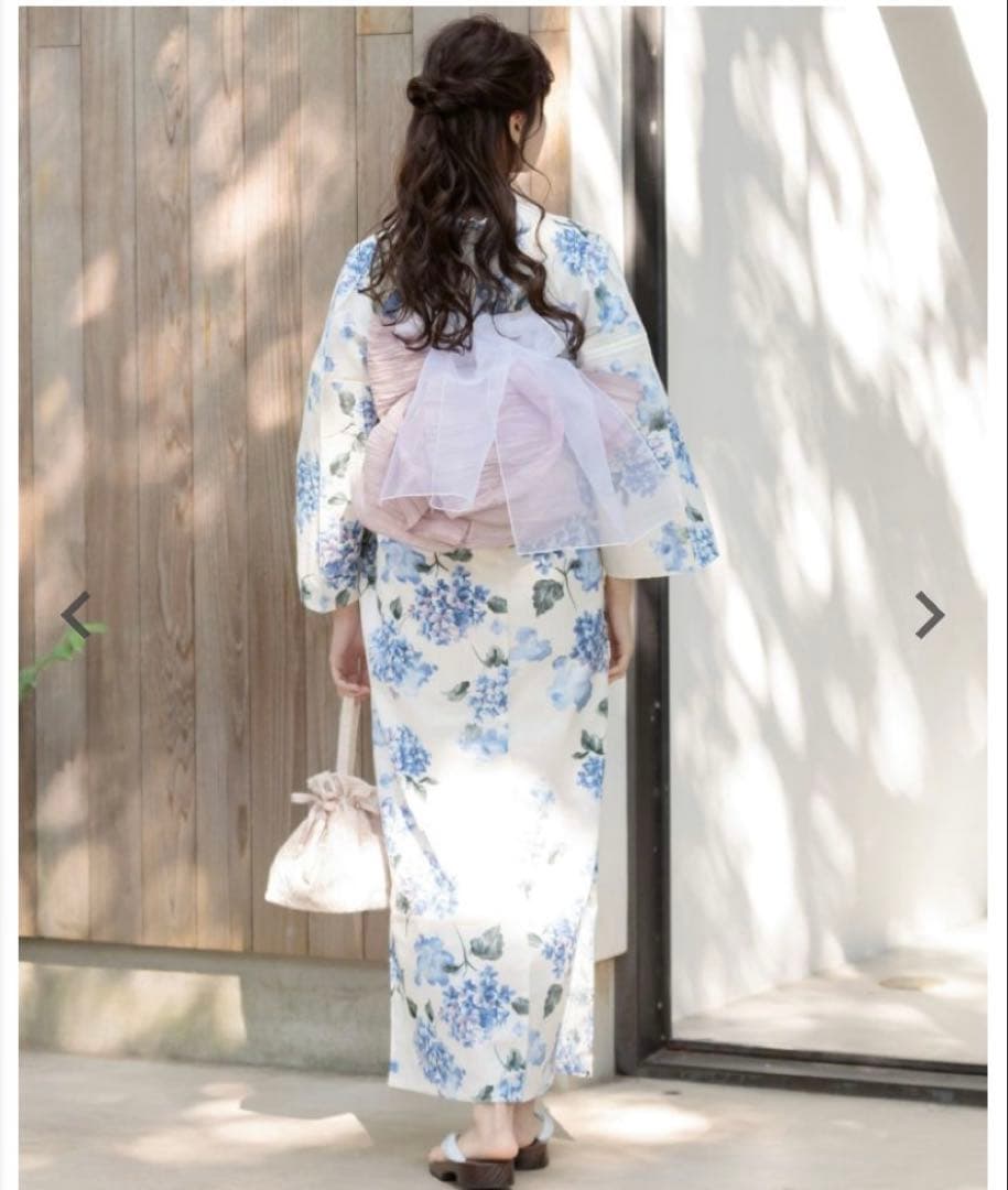 DITA ディータ 浴衣 湊色の水彩紫陽花 白 水色