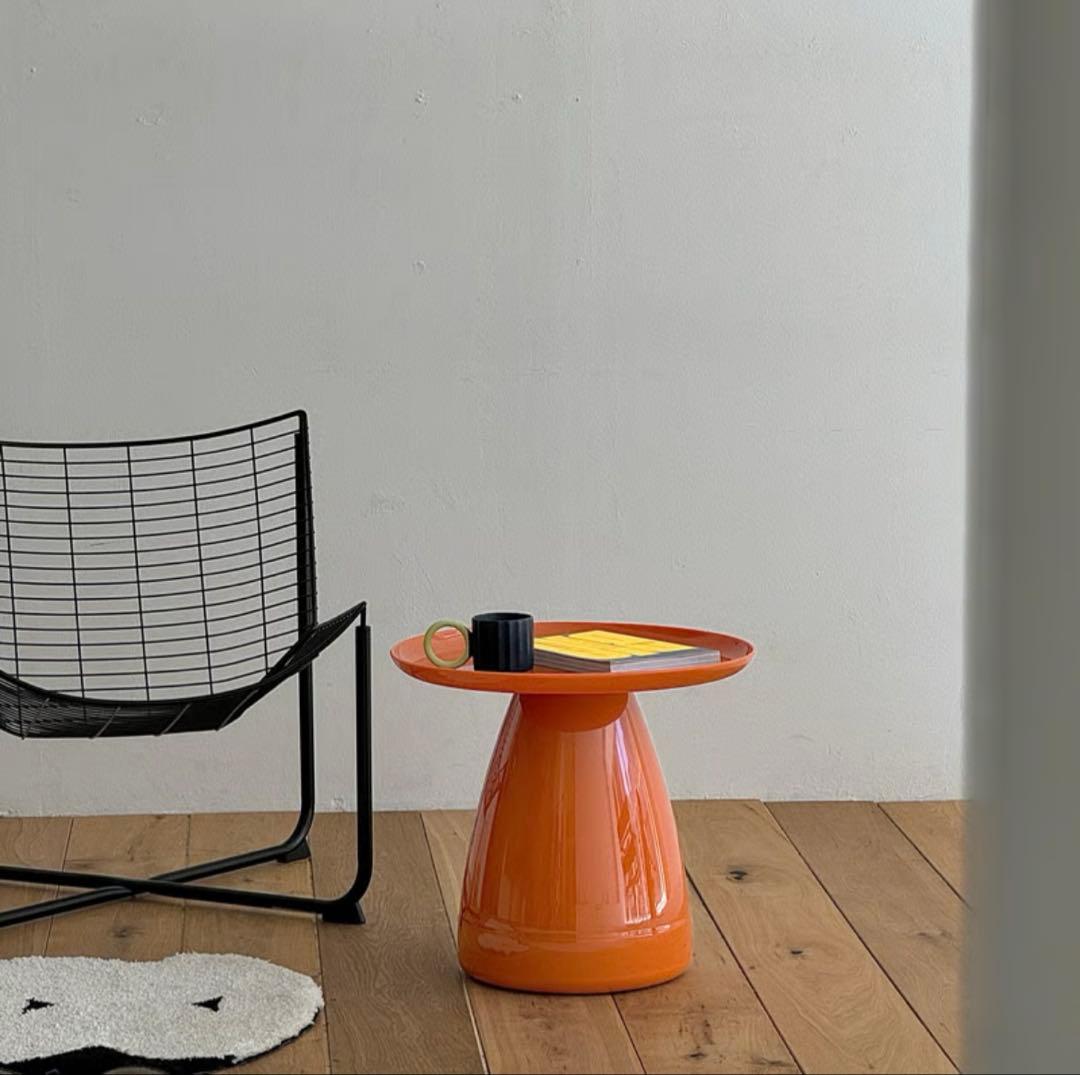 オレンジ ラウンド サイドテーブル