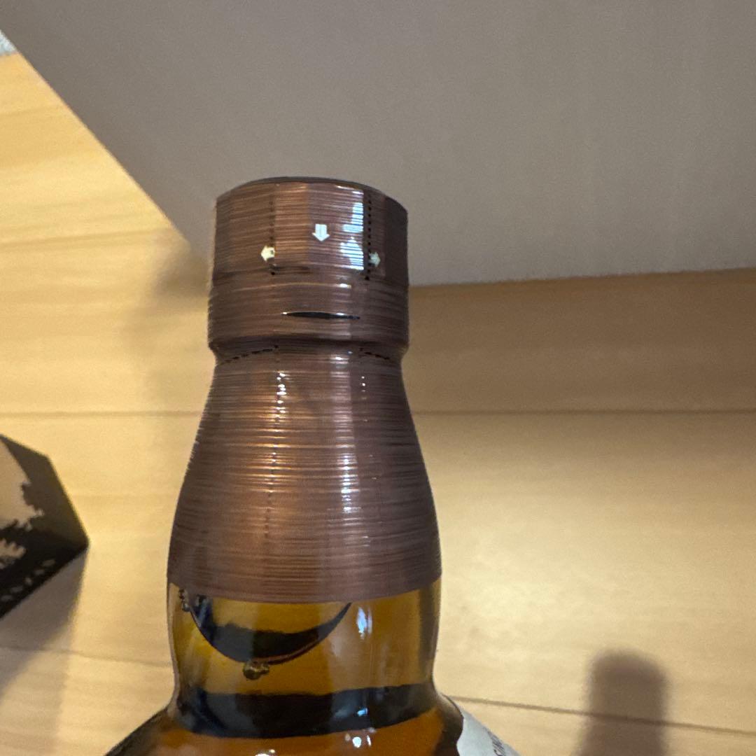 山崎　シングルモルトウイスキー 新品