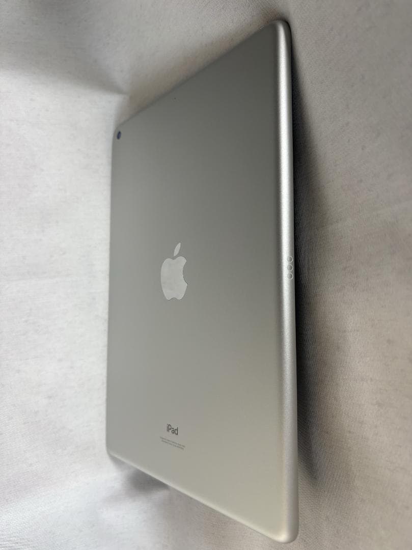 ★最大容量100%★ 美品 iPad第９世代 シルバー 64GB Wi-Fi