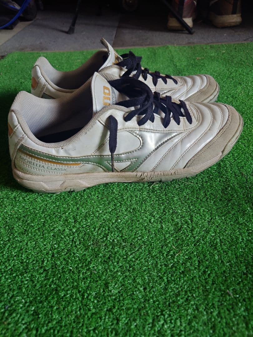 MIZUNO モレリア サラ　クラシック　tf 　ホワイト 27.0cm