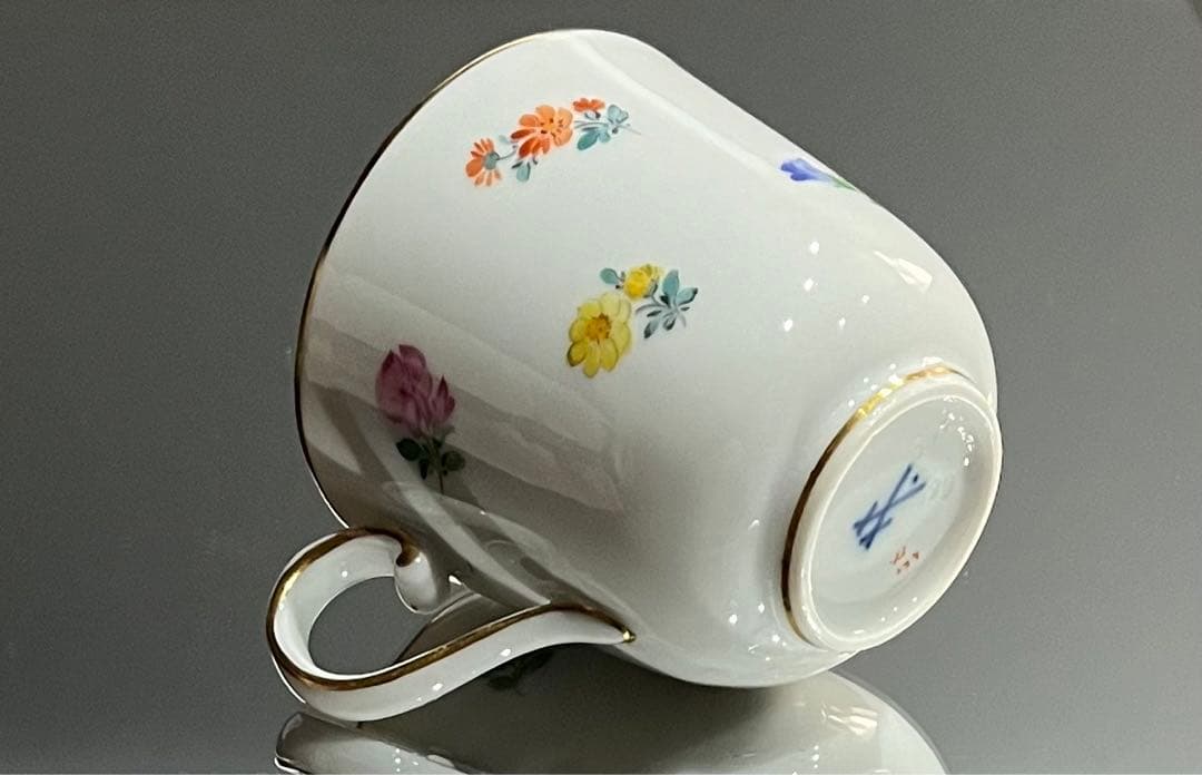 Meissen マイセン/※珍品 1級品 Aカンテ 散らし小花　カップ＆ソーサー