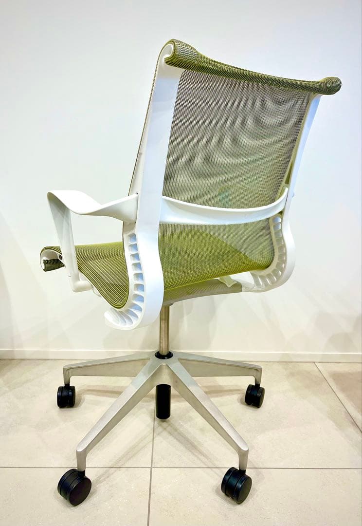 ハーマンミラー セトゥーチェア