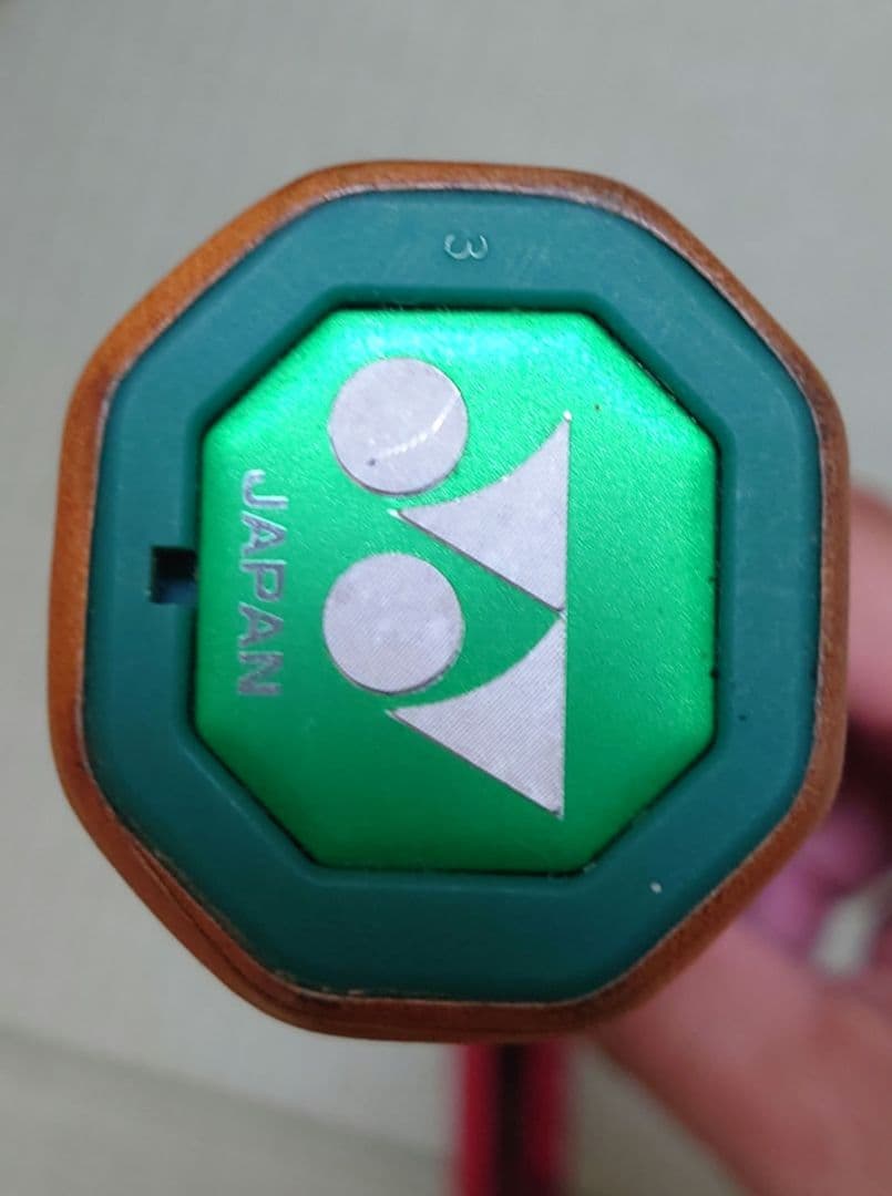 YONEX VCORE 100 +　テニスラケット