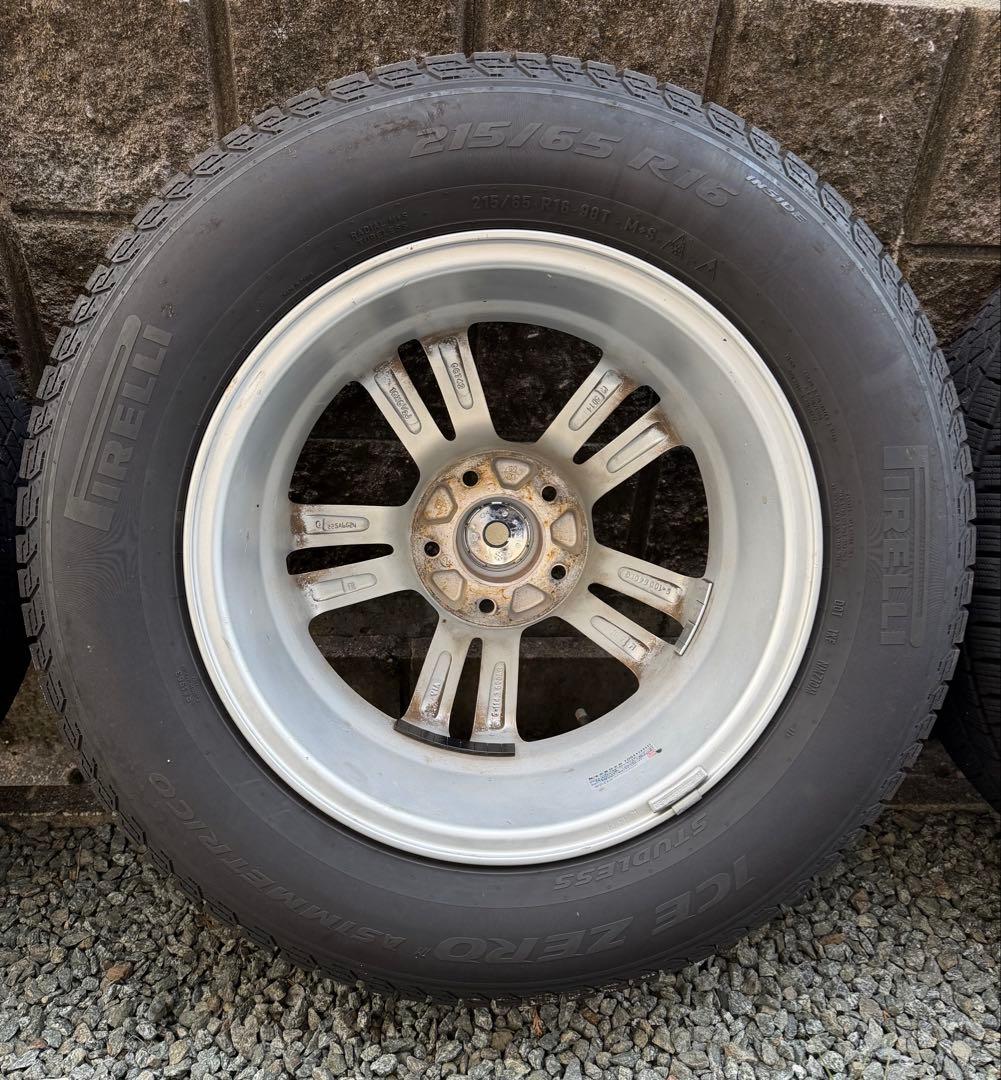 送料無料！215/65R16 2023年製スタッドレスホイール４本