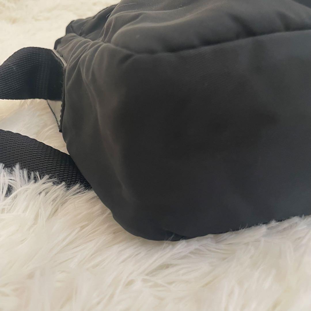 PRADA カメラバッグ テスートナイロン レザー ショルダーバッグ ブラック