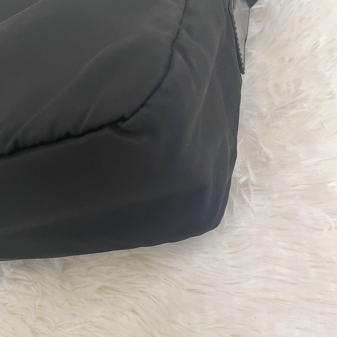 PRADA カメラバッグ テスートナイロン レザー ショルダーバッグ ブラック